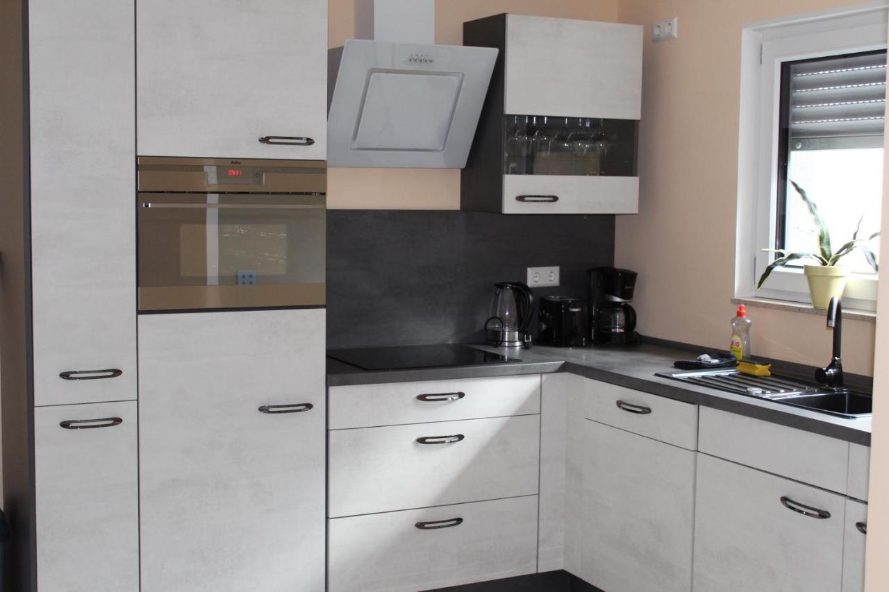 Ferienwohnung Bei Heidelberg Mauer Luaran gambar